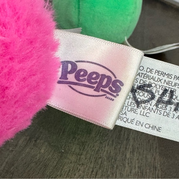 Peeps Set of 2 Rabbit Plush Toy Animals Pink Green - Picture 5 of 9